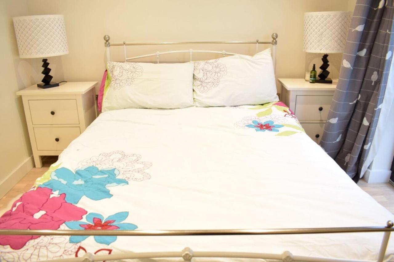 Bright 1 Bedroom Flat In North London With Balcony Esterno foto